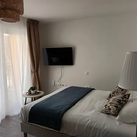 Apart-hotel Domitys - L'edito 3*